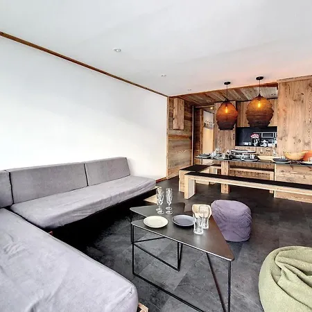Superbe Renove, Balcon, Au Pied Des Pistes, Style Chalet, Pour 8 Pers - Fr-1-344-735 *