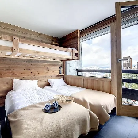 Apartment Superbe Renove, Balcon, Au Pied Des Pistes, Style Chalet, Pour 8 Pers - Fr-1-344-735